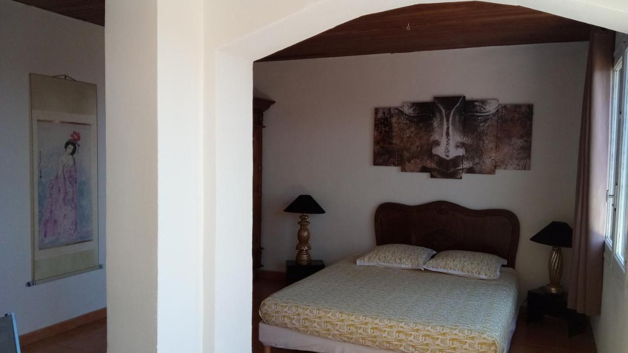 La Coccinelle Aparthotel Île du Levant Exterior foto