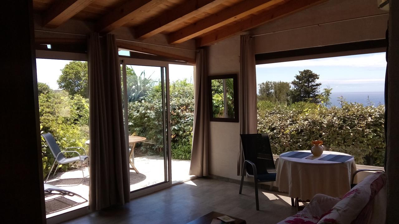 La Coccinelle Aparthotel Île du Levant Exterior foto